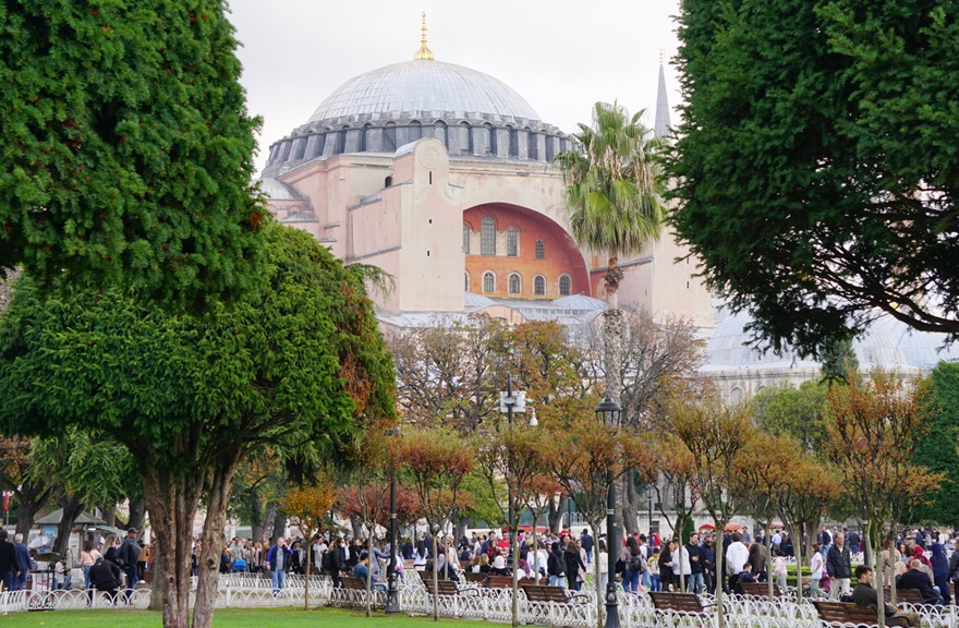 вид на собор в центре Стамбула
